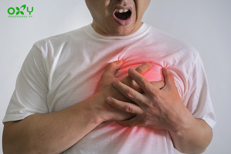 Bệnh tim mạch như rung tâm nhĩ, suy tim,.. gây khó thở